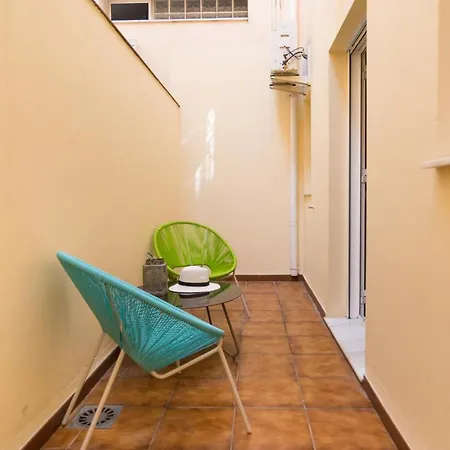 Plaza Merced Historico Parking Incluido Apartment Malaga